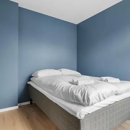 Brand New! Beds I Cozy Corner アパート